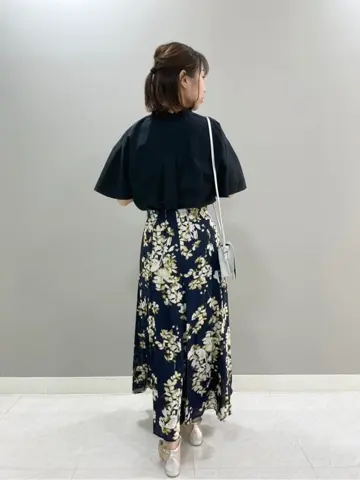 組曲 スタッフ コーディネート画像