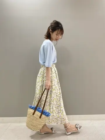 組曲 スタッフ コーディネート画像