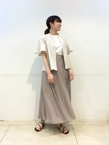 組曲 松田 コーディネート画像