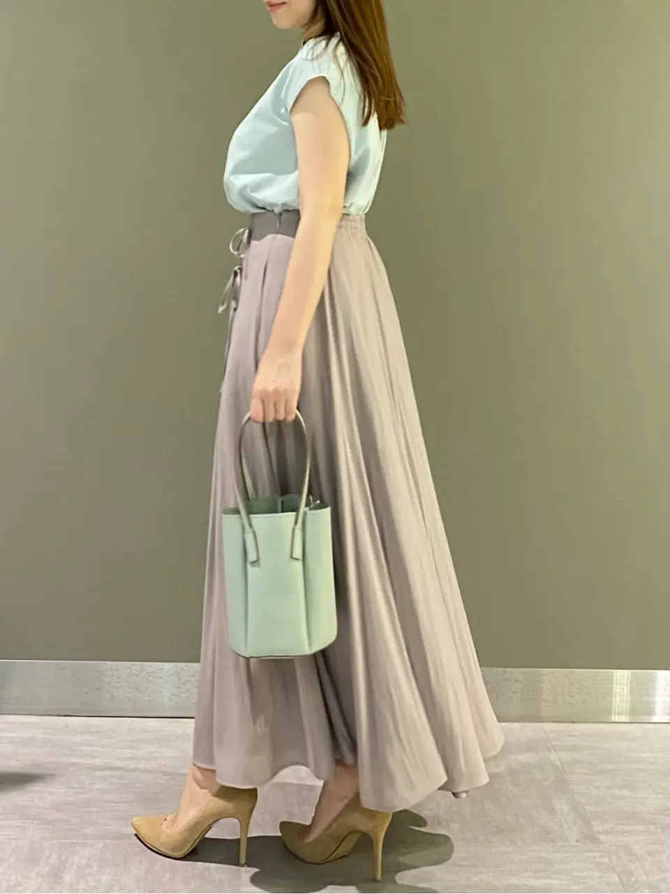 組曲 酒井 コーディネート画像