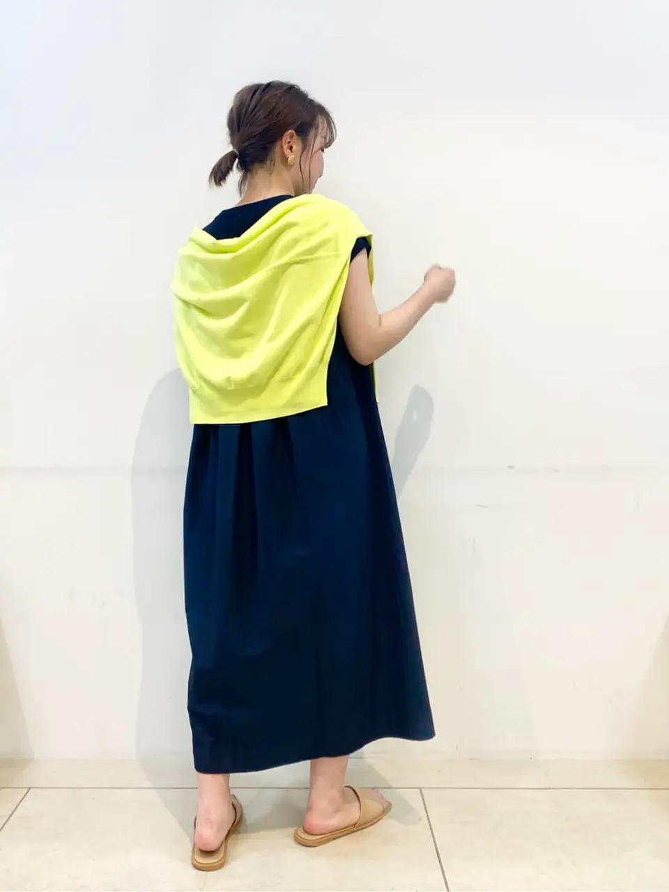 組曲 石井 コーディネート画像