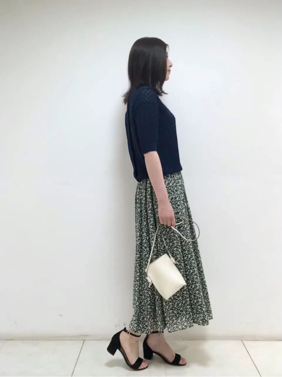 組曲 岩田 コーディネート画像