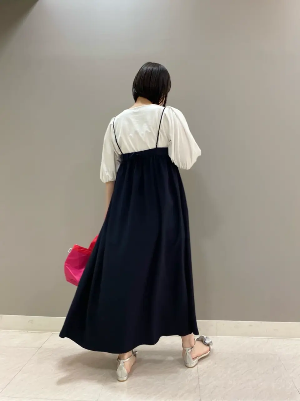 組曲 鈴木 コーディネート画像