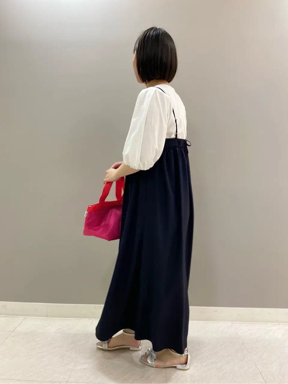 組曲 鈴木 コーディネート画像