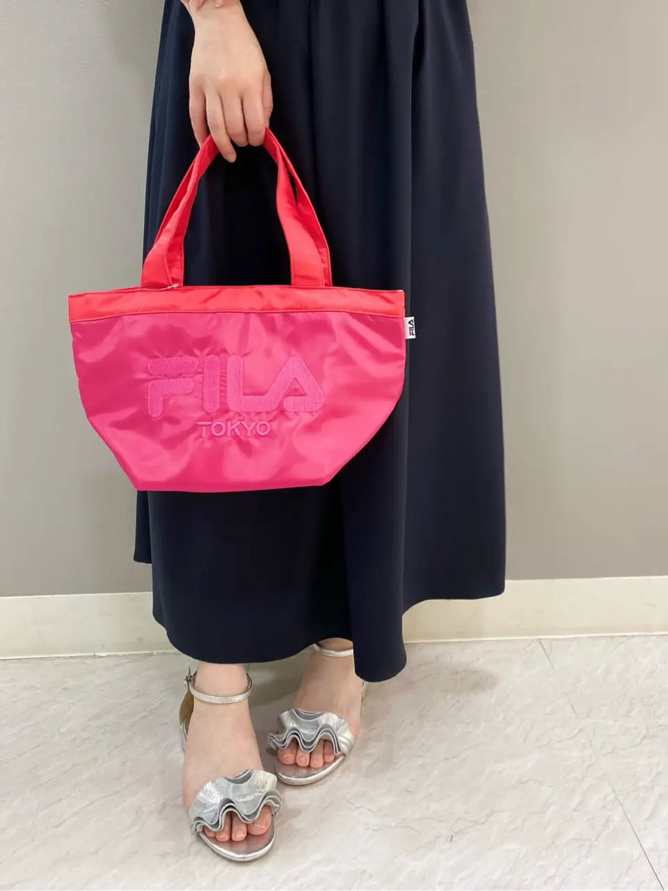 組曲 鈴木 コーディネート画像