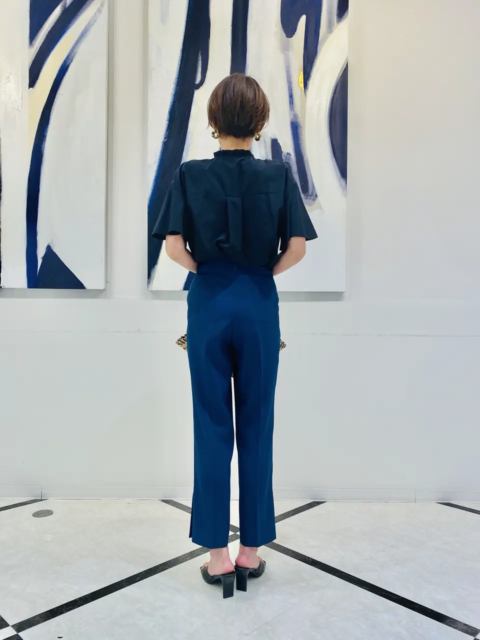 組曲 冨樫 コーディネート画像