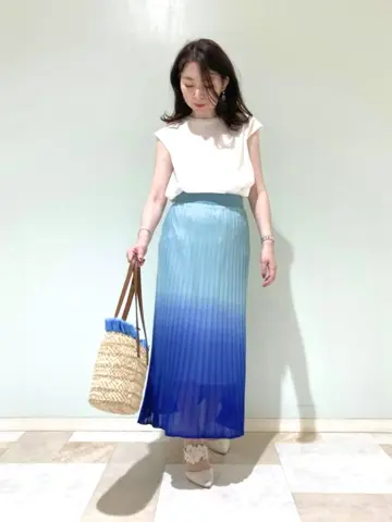 組曲 丸田 コーディネート画像