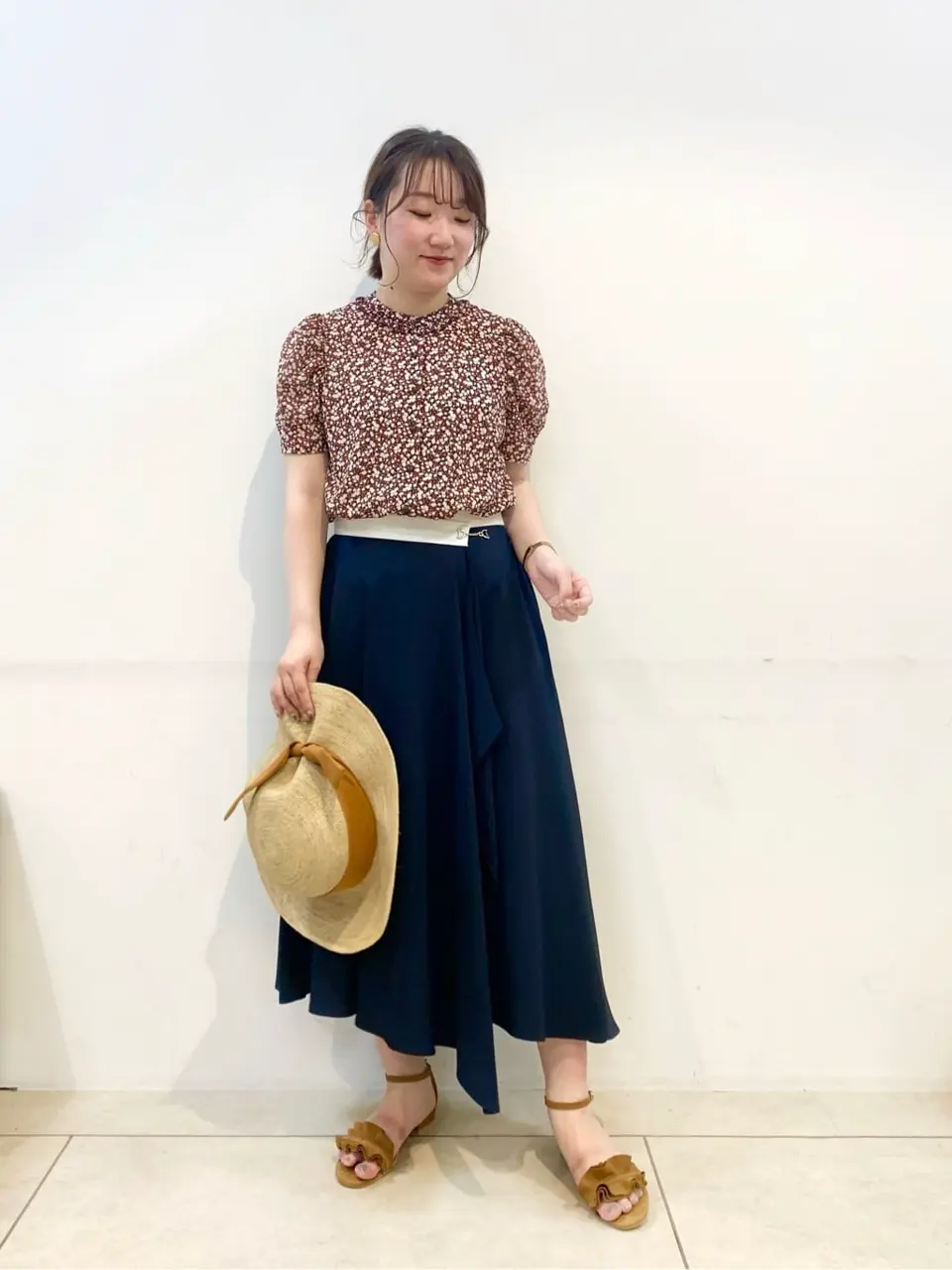 組曲 石井 コーディネート画像