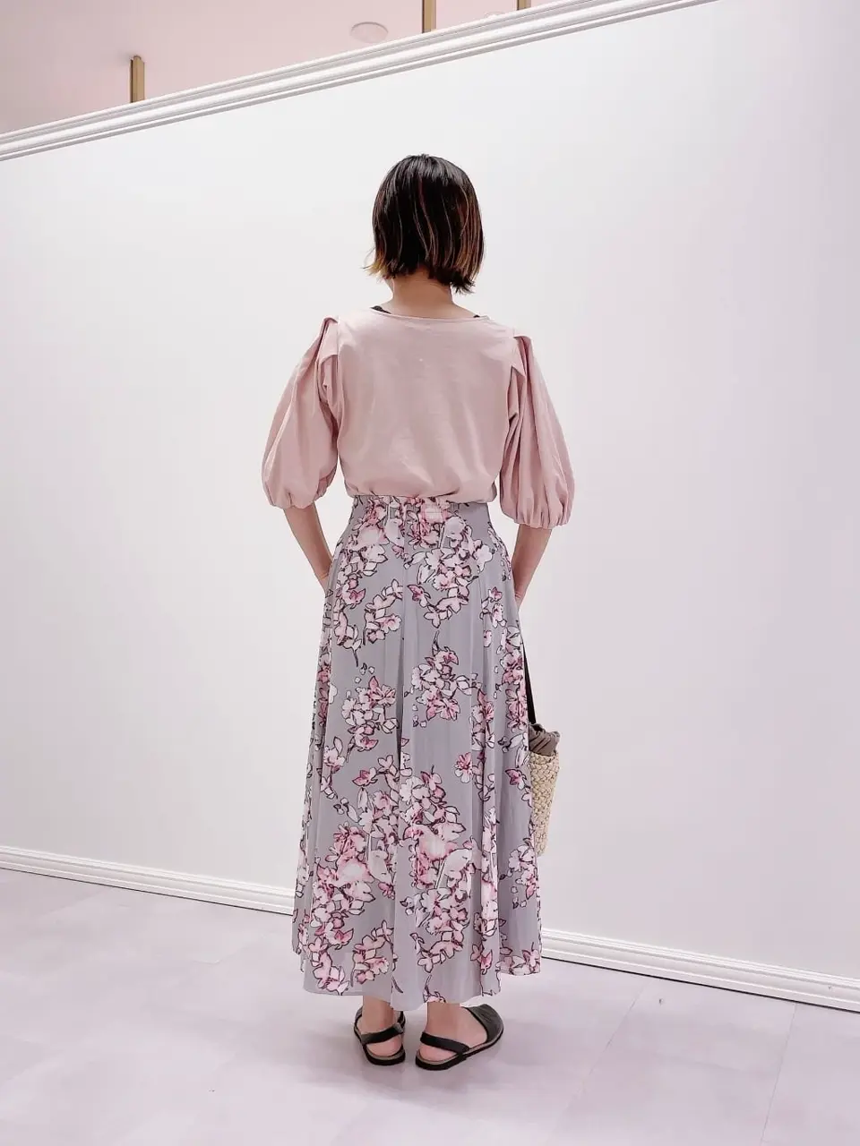 組曲 スタッフ コーディネート画像