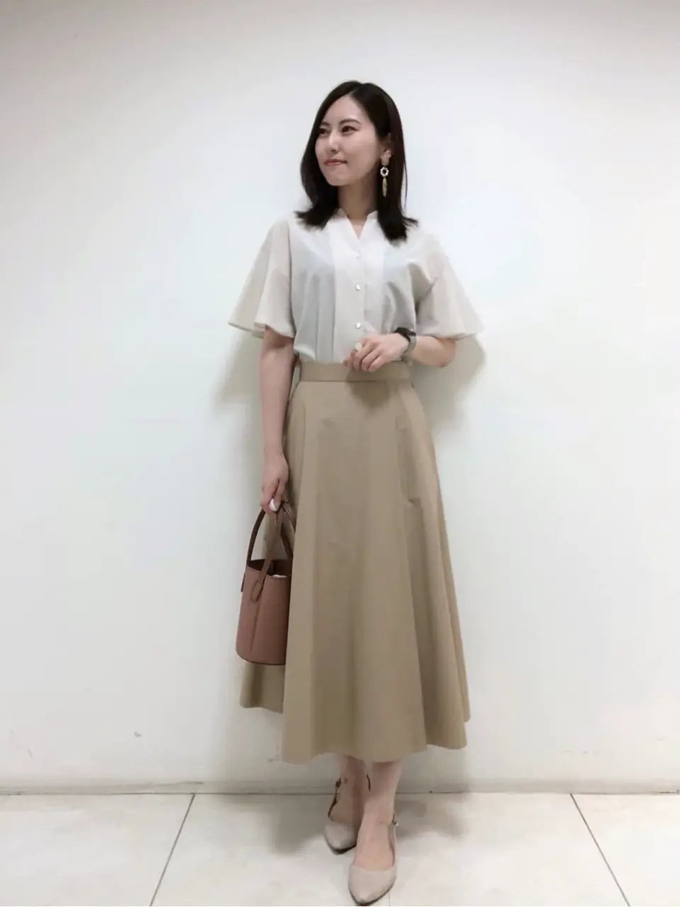 組曲 岩田 コーディネート画像