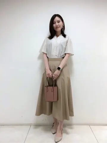 組曲 岩田 コーディネート画像