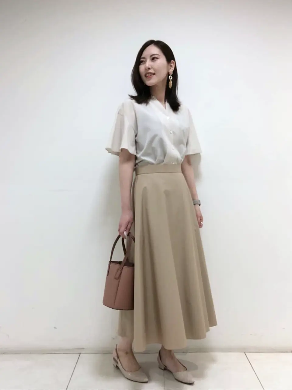 組曲 岩田 コーディネート画像