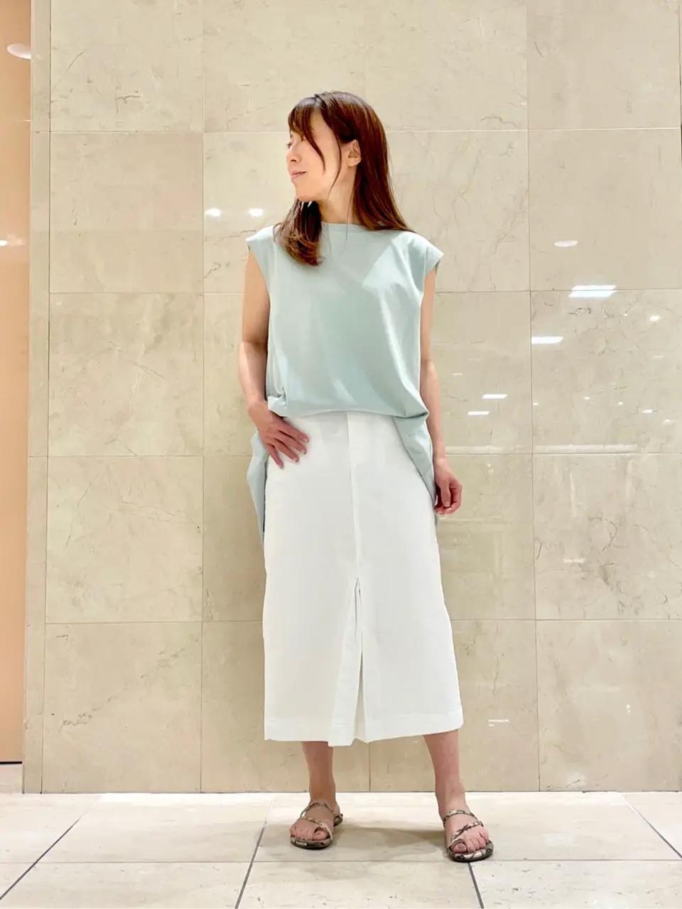 組曲 井上 コーディネート画像