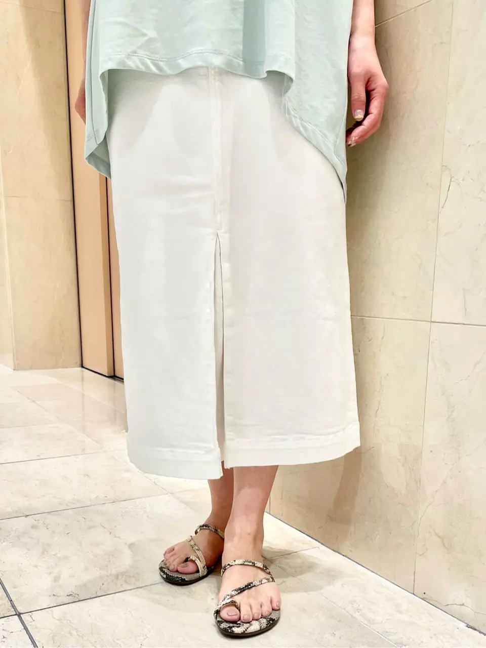 組曲 井上 コーディネート画像