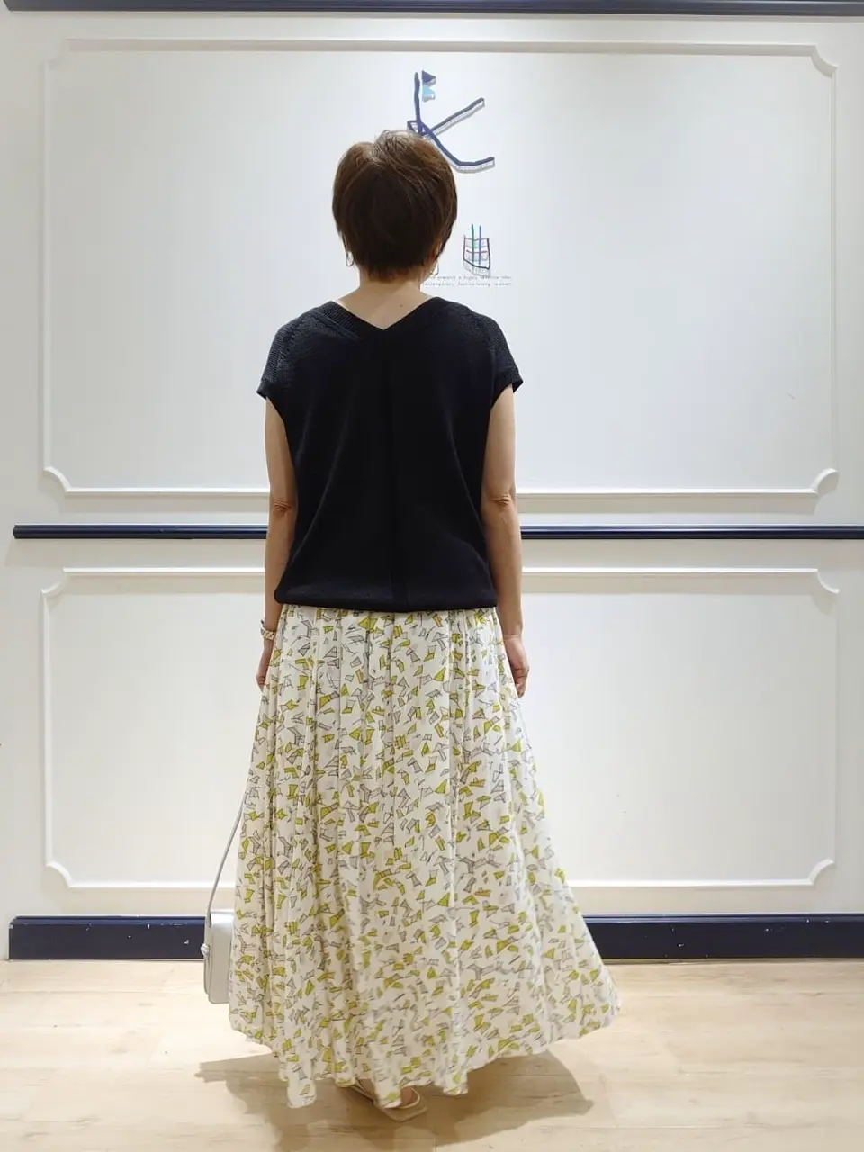 組曲 井上 コーディネート画像