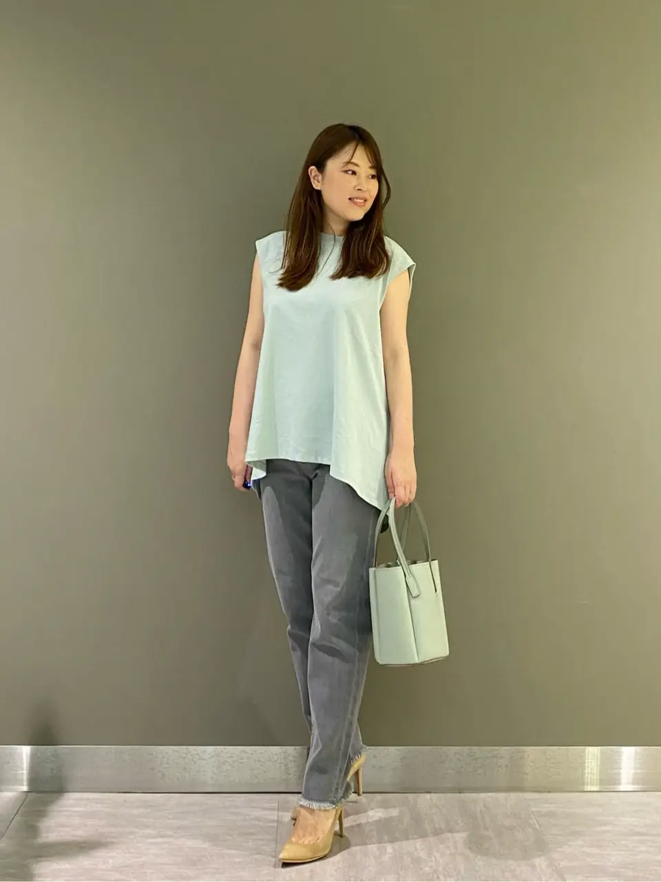  酒井 コーディネート画像