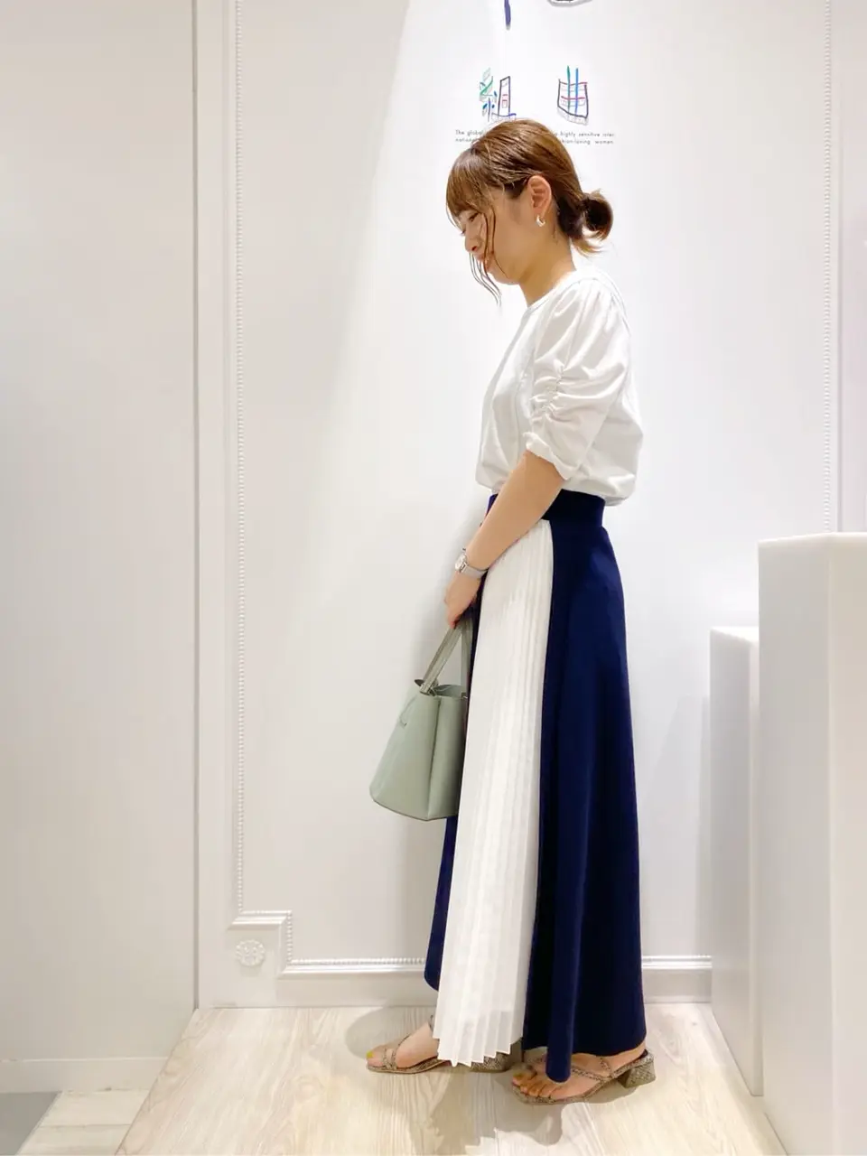 組曲 草木 コーディネート画像