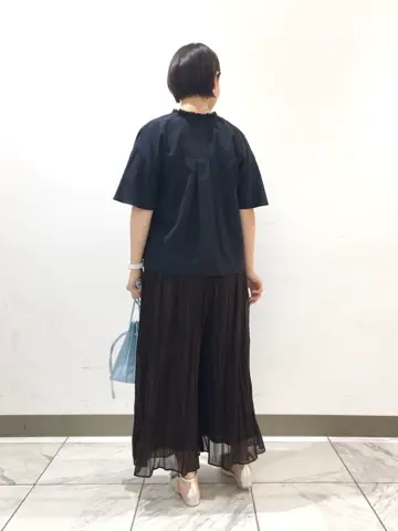 組曲 スタッフ コーディネート画像