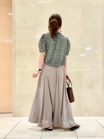 組曲 井上 コーディネート画像