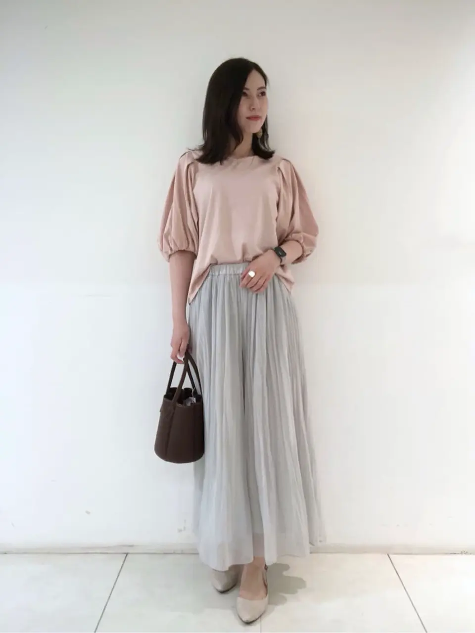 組曲 岩田 コーディネート画像