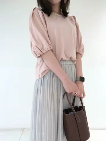 組曲 岩田 コーディネート画像