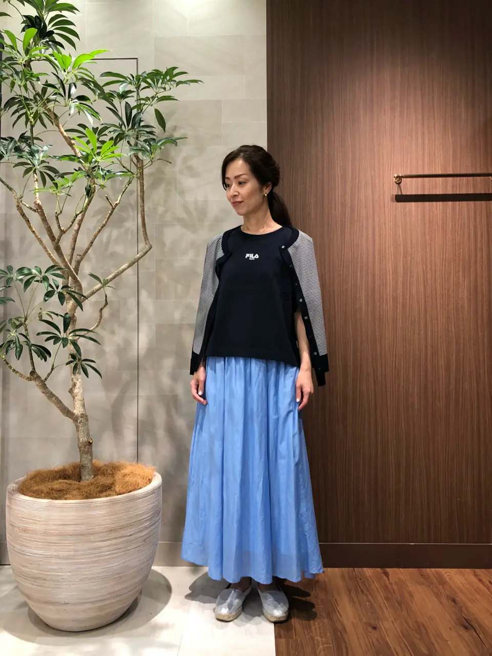 組曲 スタッフ コーディネート画像