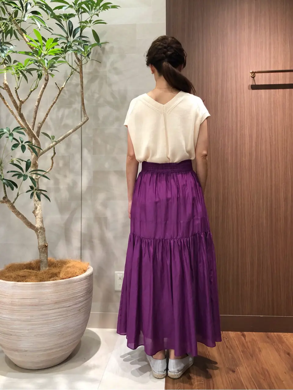 組曲 スタッフ コーディネート画像