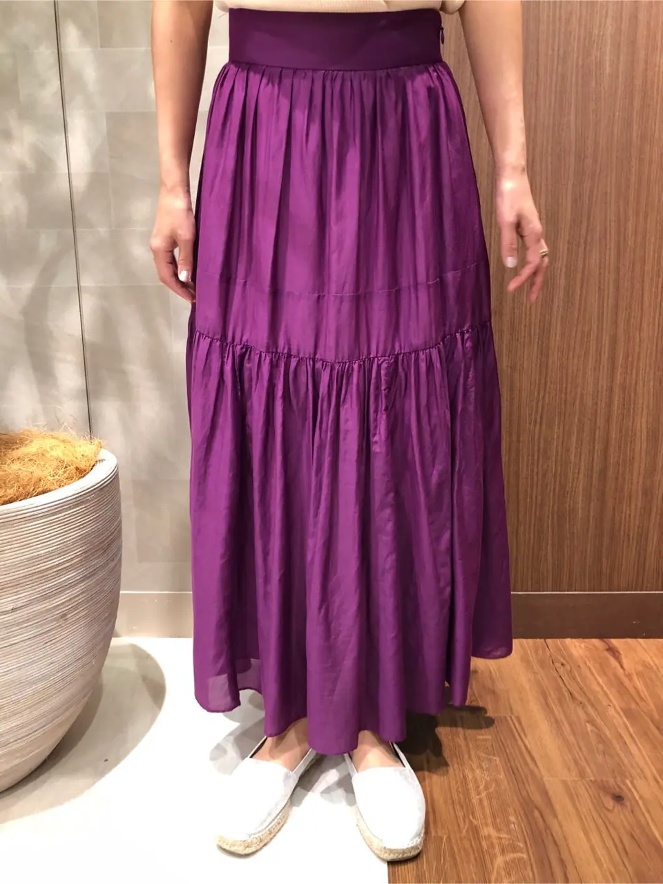 組曲 スタッフ コーディネート画像