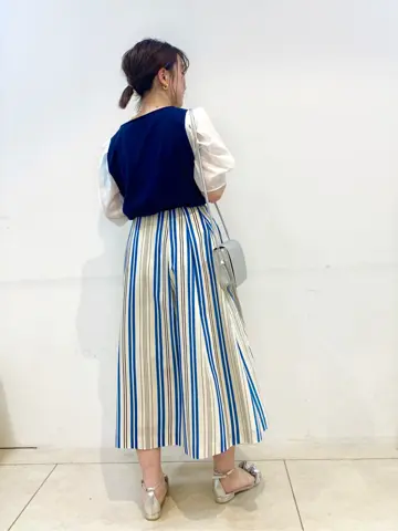 組曲 石井 コーディネート画像