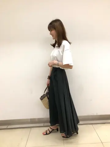 組曲 スタッフ コーディネート画像