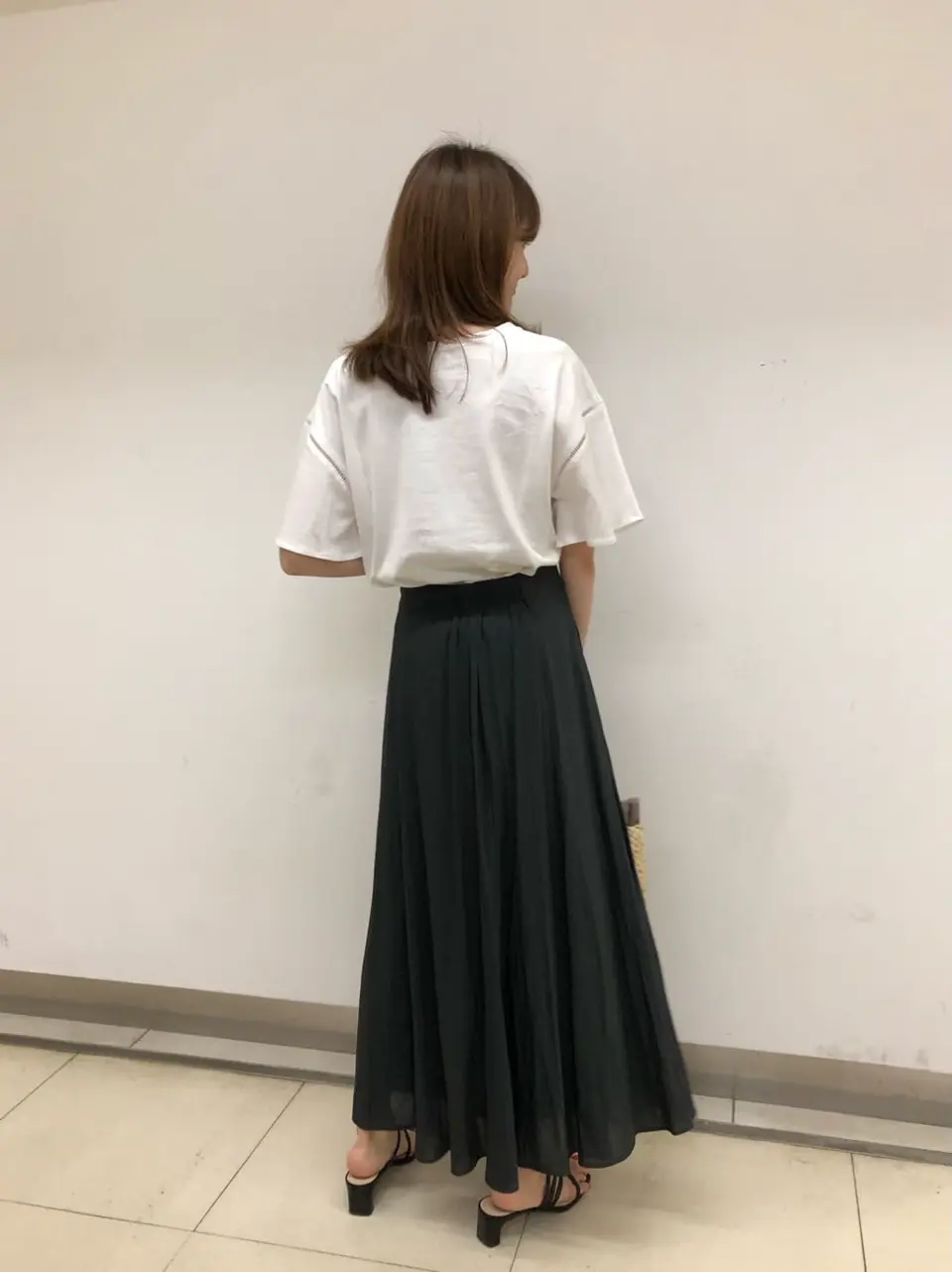 組曲 スタッフ コーディネート画像