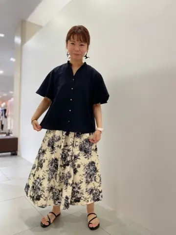 組曲 小林 コーディネート画像