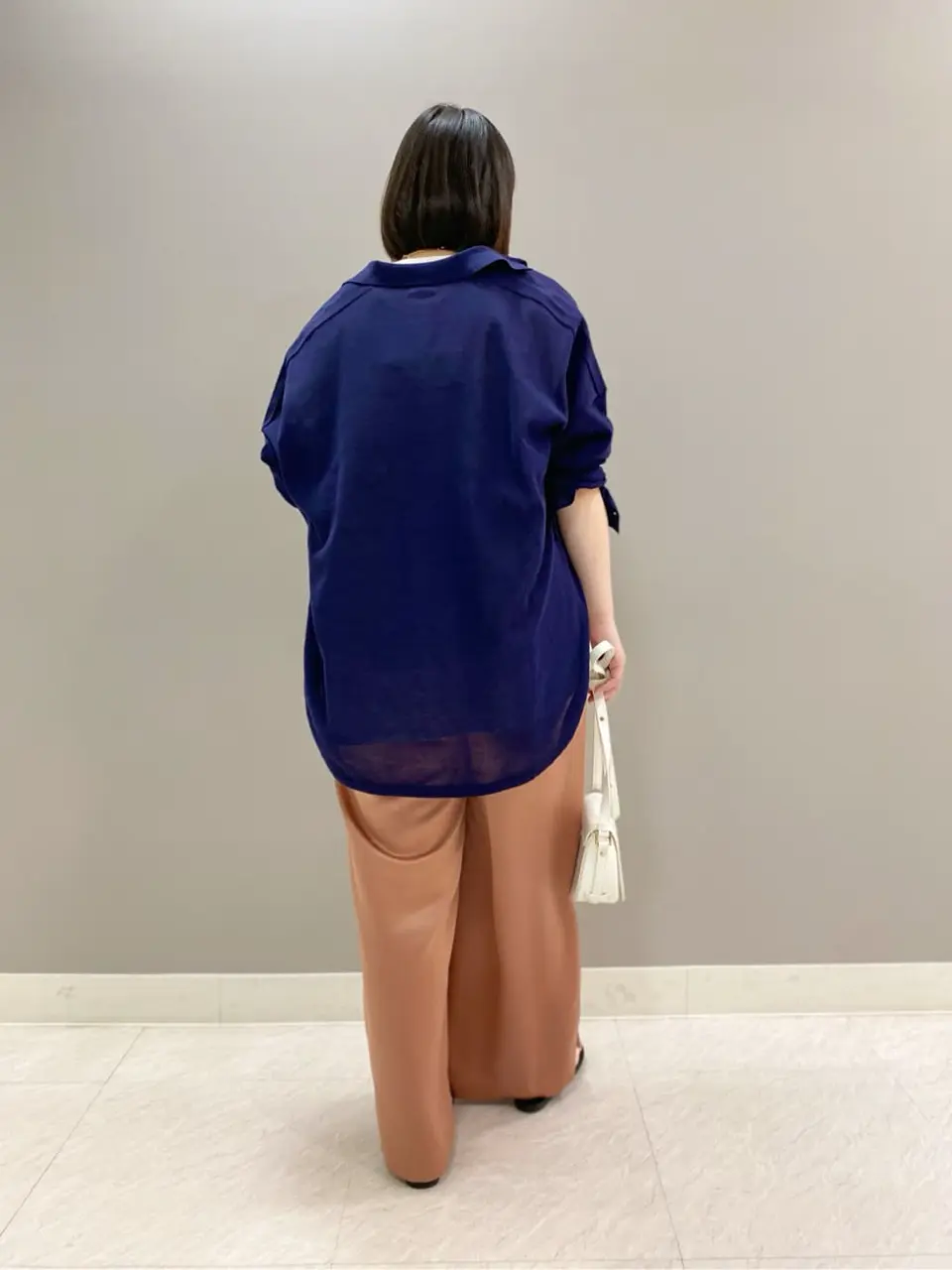 組曲 鈴木 コーディネート画像