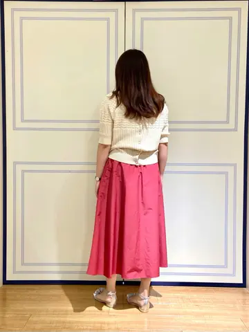 組曲 スタッフ コーディネート画像