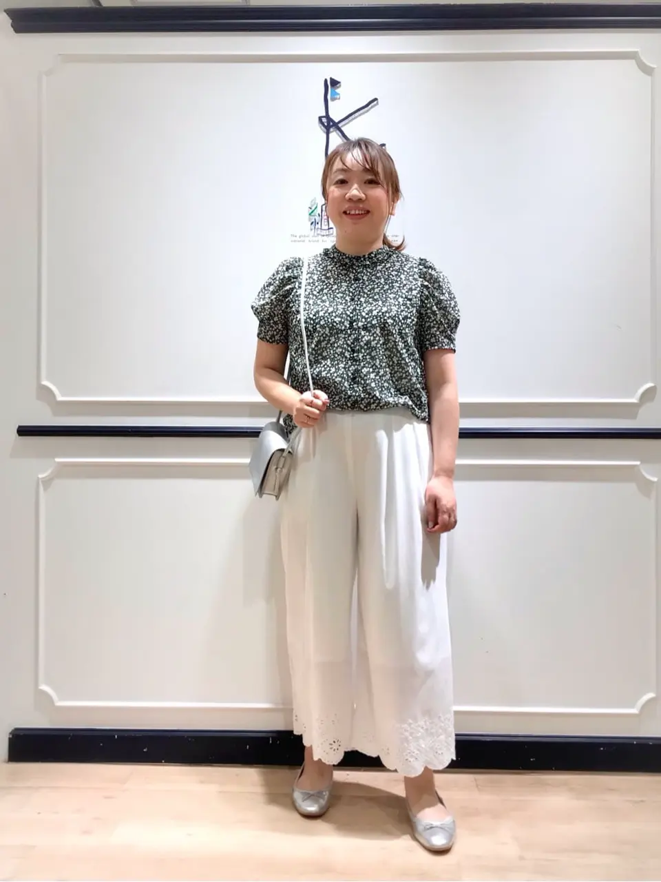 組曲 中山 コーディネート画像