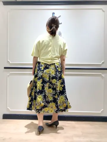 組曲 中山 コーディネート画像