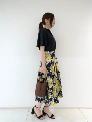 組曲 岩田 コーディネート画像