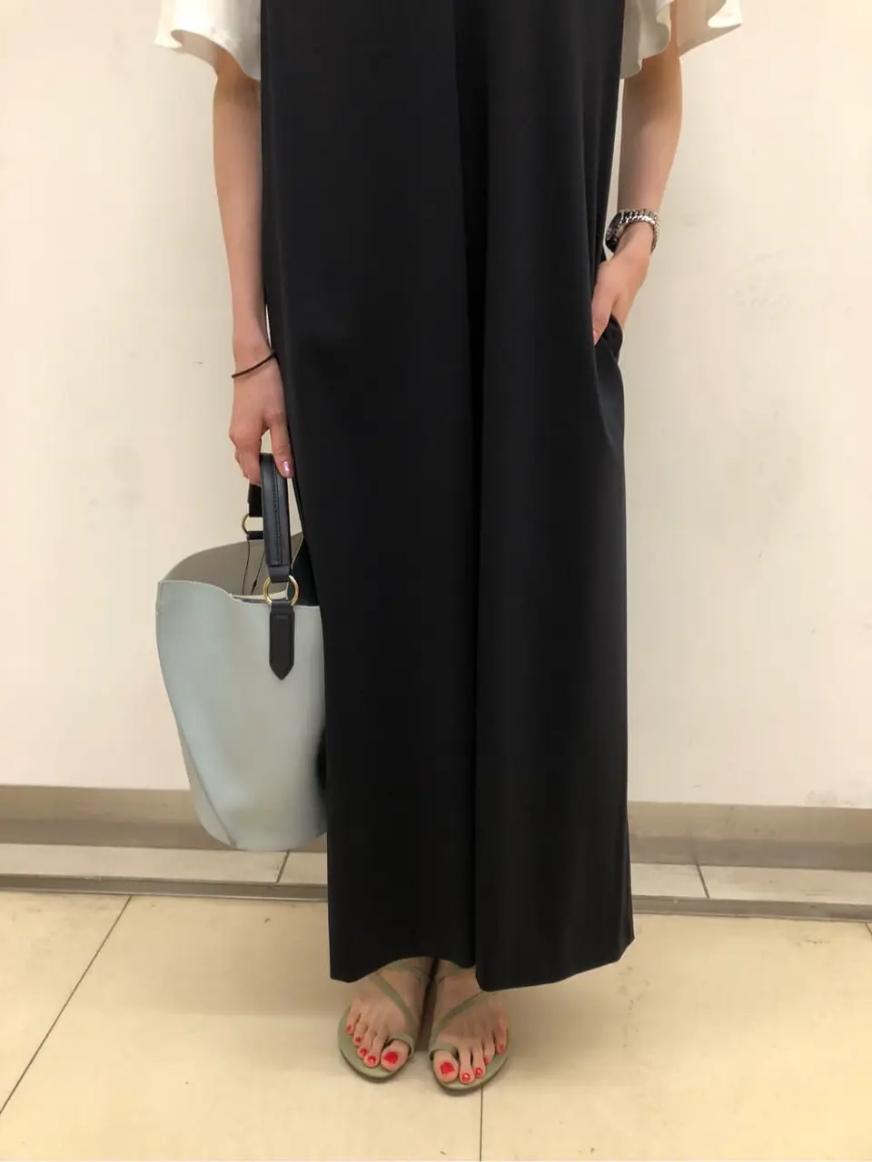 組曲 スタッフ コーディネート画像