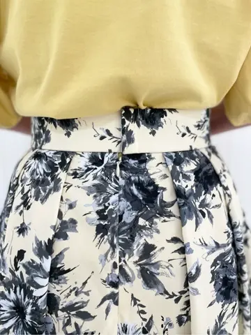 組曲 K コーディネート画像