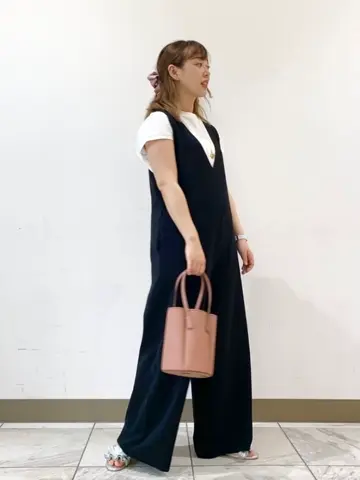 組曲 田中 コーディネート画像