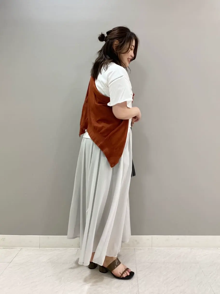 組曲 北井 コーディネート画像