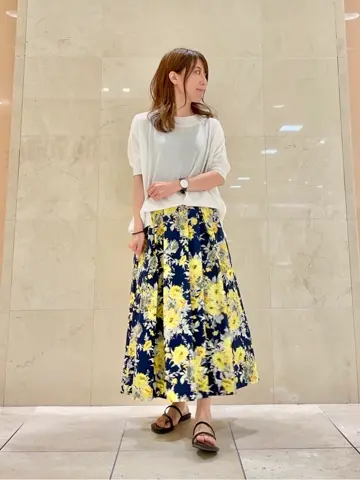 組曲 井上 コーディネート画像