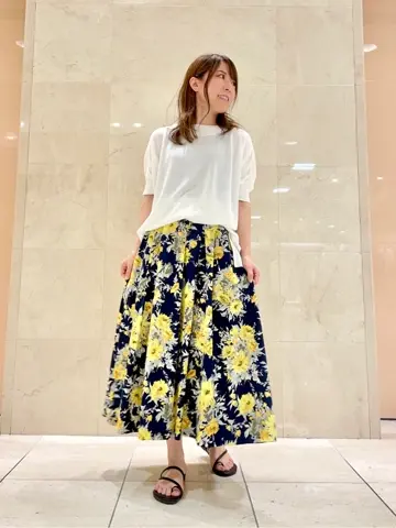 組曲 井上 コーディネート画像