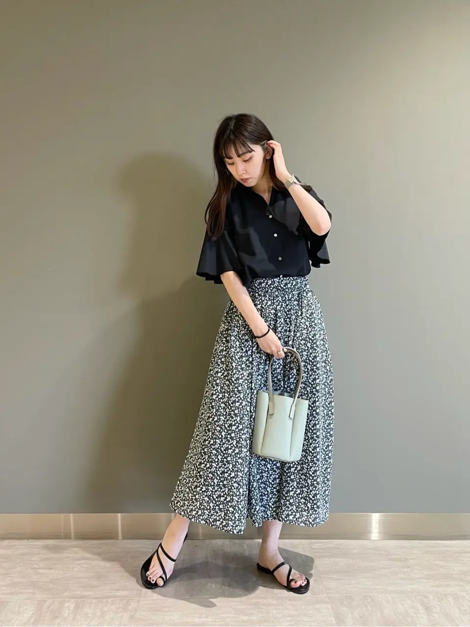 組曲 山田 コーディネート画像