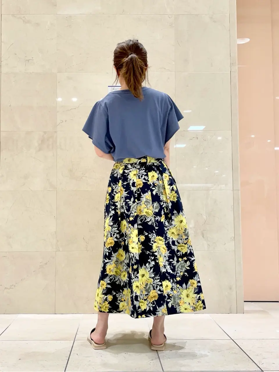 組曲 井上 コーディネート画像