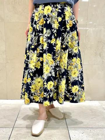 組曲 井上 コーディネート画像