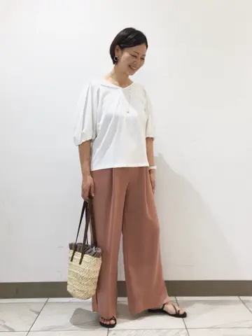 組曲 スタッフ コーディネート画像