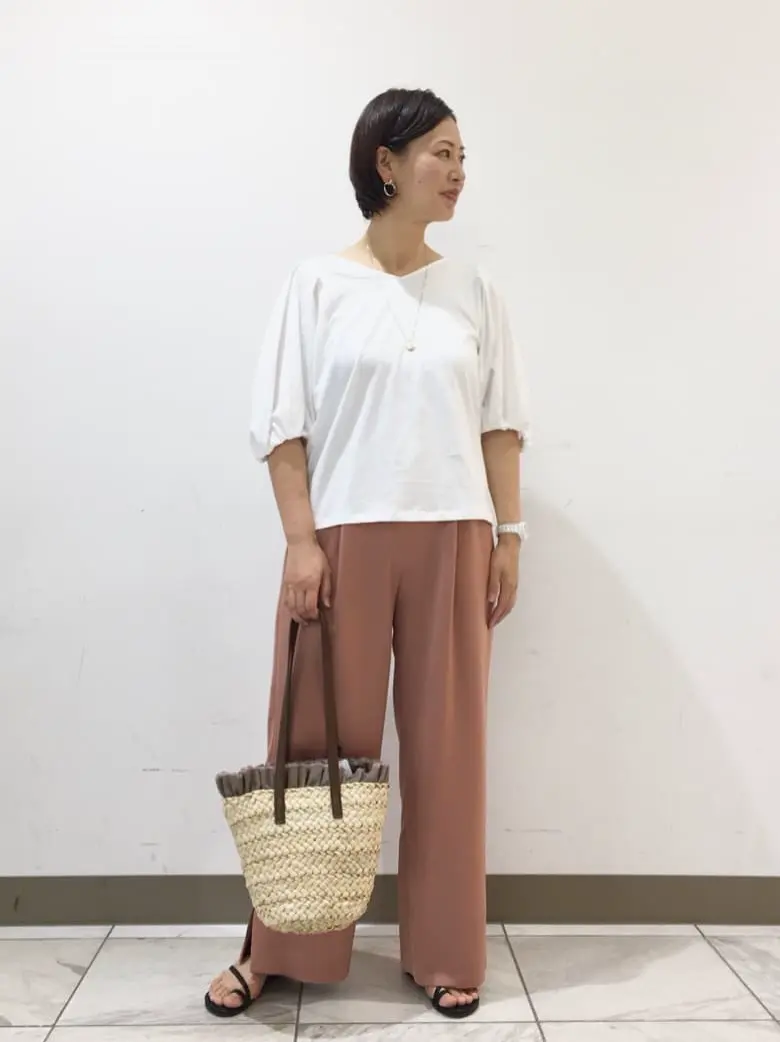 組曲 スタッフ コーディネート画像