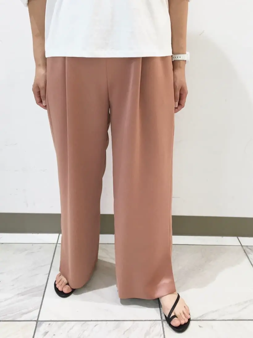 組曲 スタッフ コーディネート画像