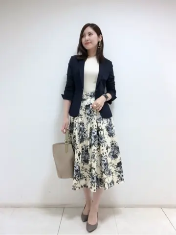 組曲 岩田 コーディネート画像